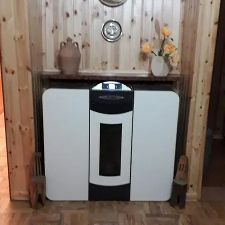 La Casa Nel Bosco بيت خشبي *