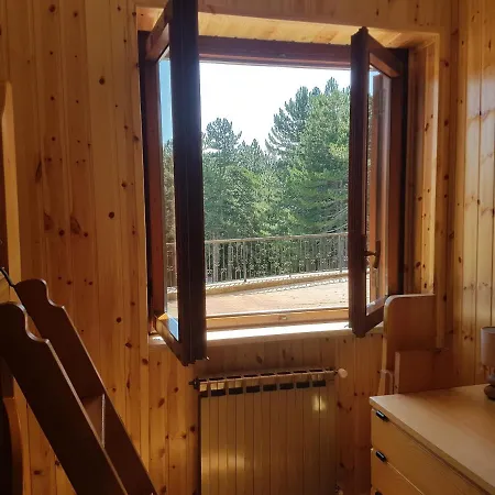 La Casa Nel Bosco كاميغلياتيلو سيلانو