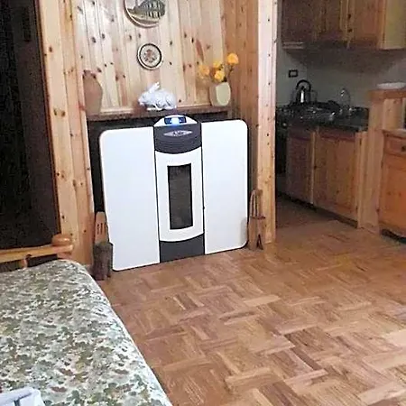 بيت خشبي La Casa Nel Bosco كاميغلياتيلو سيلانو