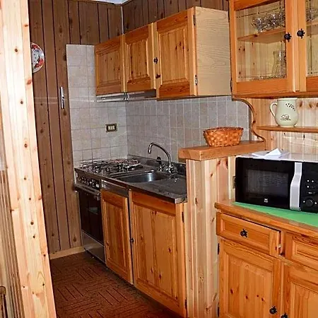 بيت خشبي La Casa Nel Bosco كاميغلياتيلو سيلانو
