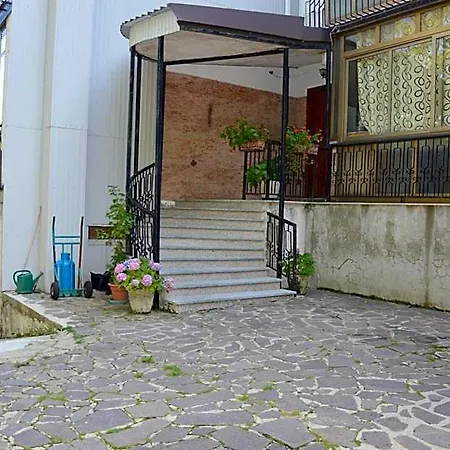 La Casa Nel Bosco كاميغلياتيلو سيلانو