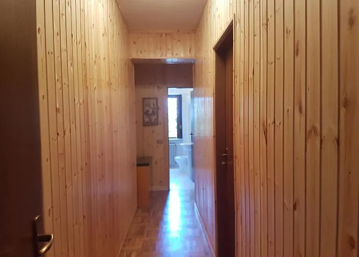 אכסניה La Casa Nel Bosco קמיליאטלו סילאנו