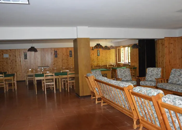 La Casa Nel Bosco אכסניה קמיליאטלו סילאנו