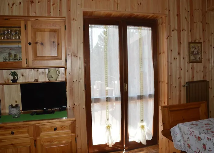 אכסניה La Casa Nel Bosco *